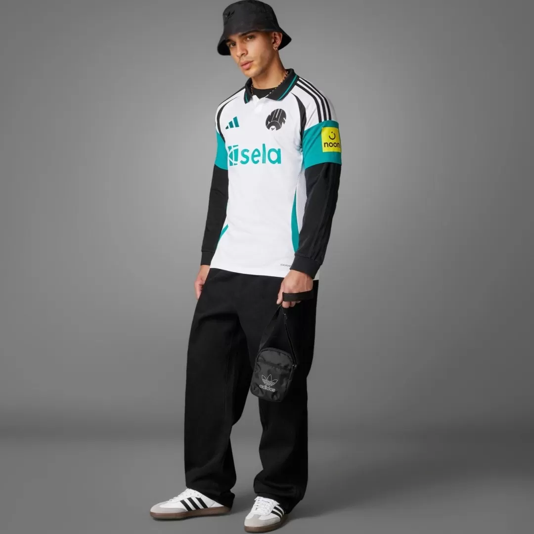 Newcastle United Third Away Soccer Jersey - Image 4