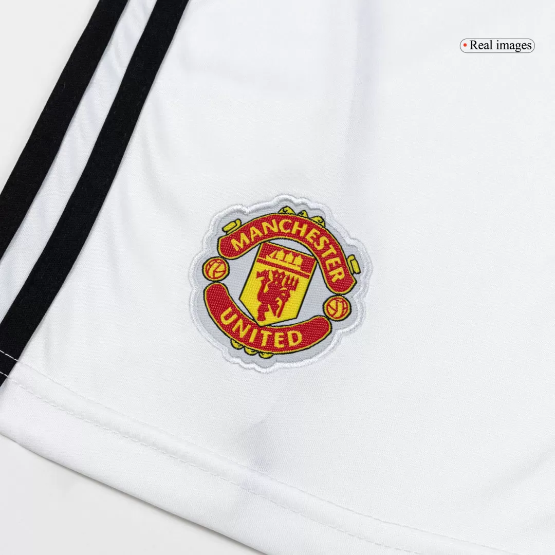 Manchester United Home Soccer Shorts 2025/26 - Image 3