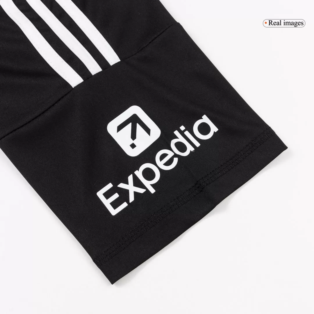 Liverpool Goalkeeper Soccer Jersey 2025/26 Black - Image 10