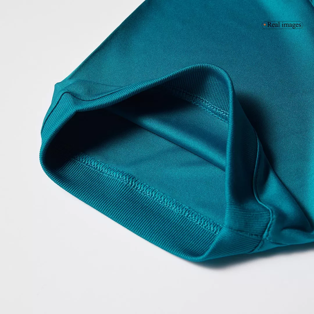 Vintage Soccer Jersey Real Madrid Third Away 2017/18 - Image 10