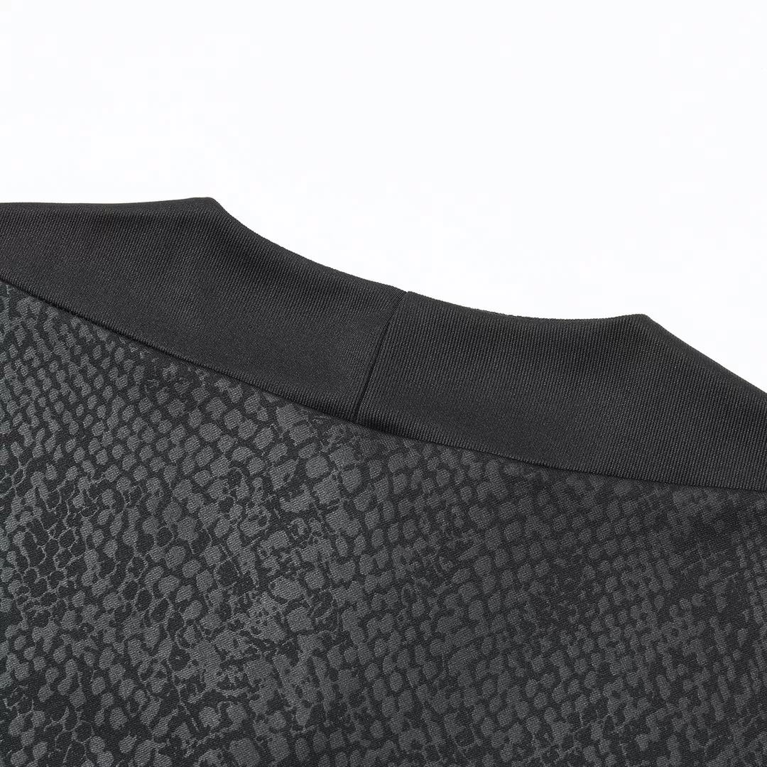 Barcelona 1/4 Zip Tracksuit 2025/26 Black - Image 12