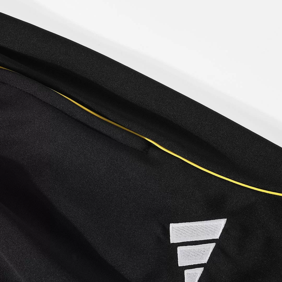 Real Madrid 1/4 Zip Tracksuit 2025/26 Kids White - Image 23