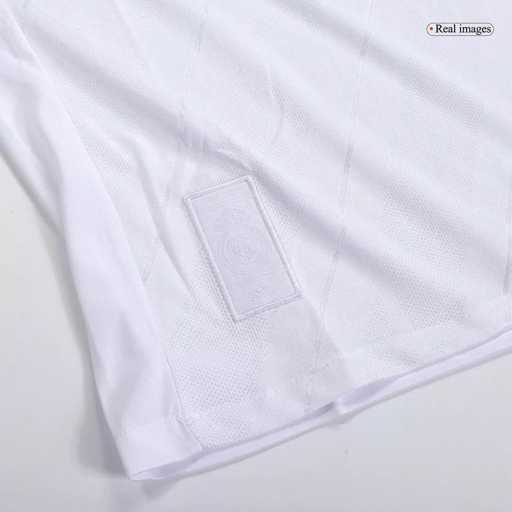 Vintage Soccer Jersey KROOS #8 Real Madrid Home 2017/18 - Image 9