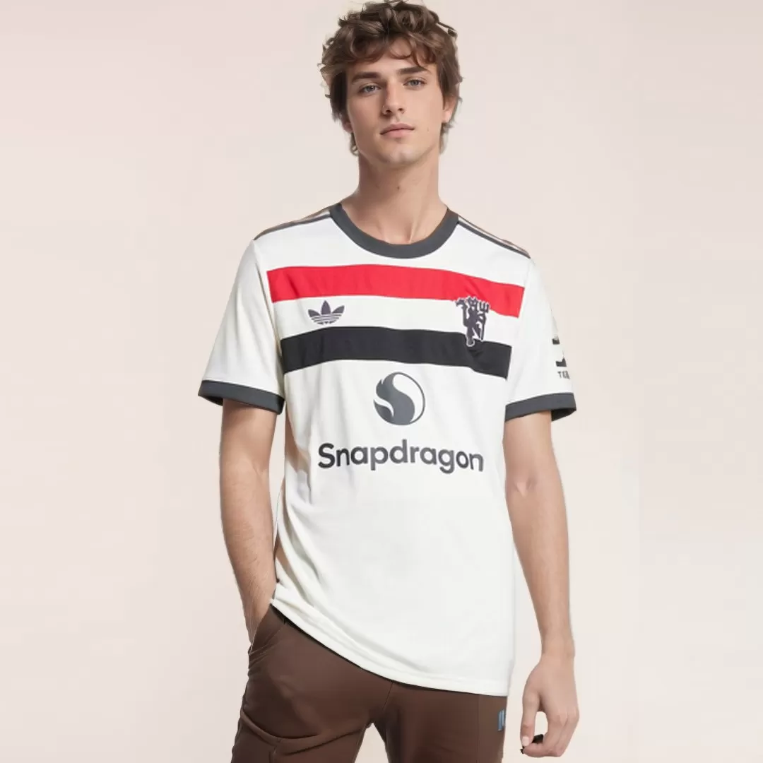 Manchester United Third Away Soccer Jersey - Image 3