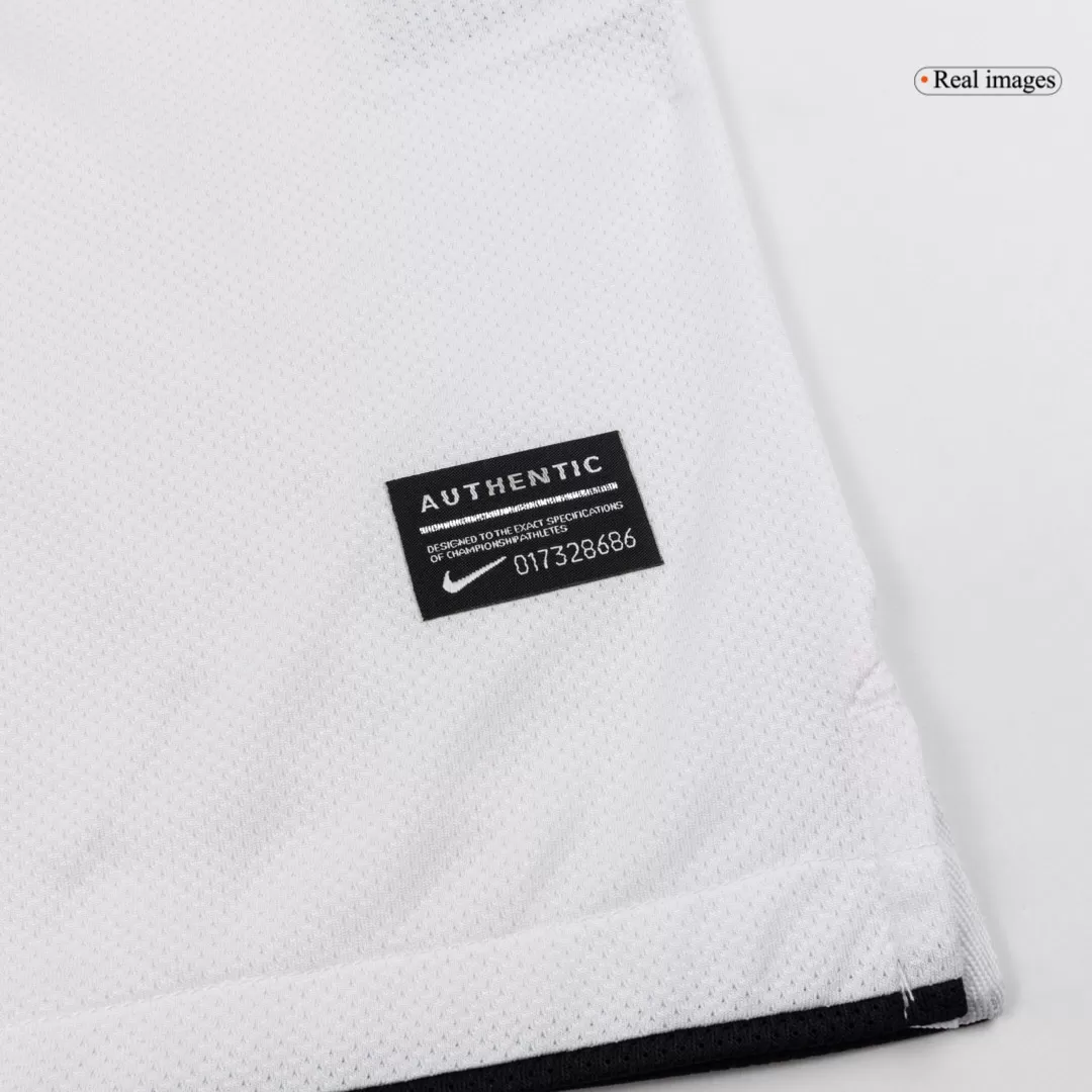 Retro Soccer Jersey Manchester United Away 2010/11 - Image 9