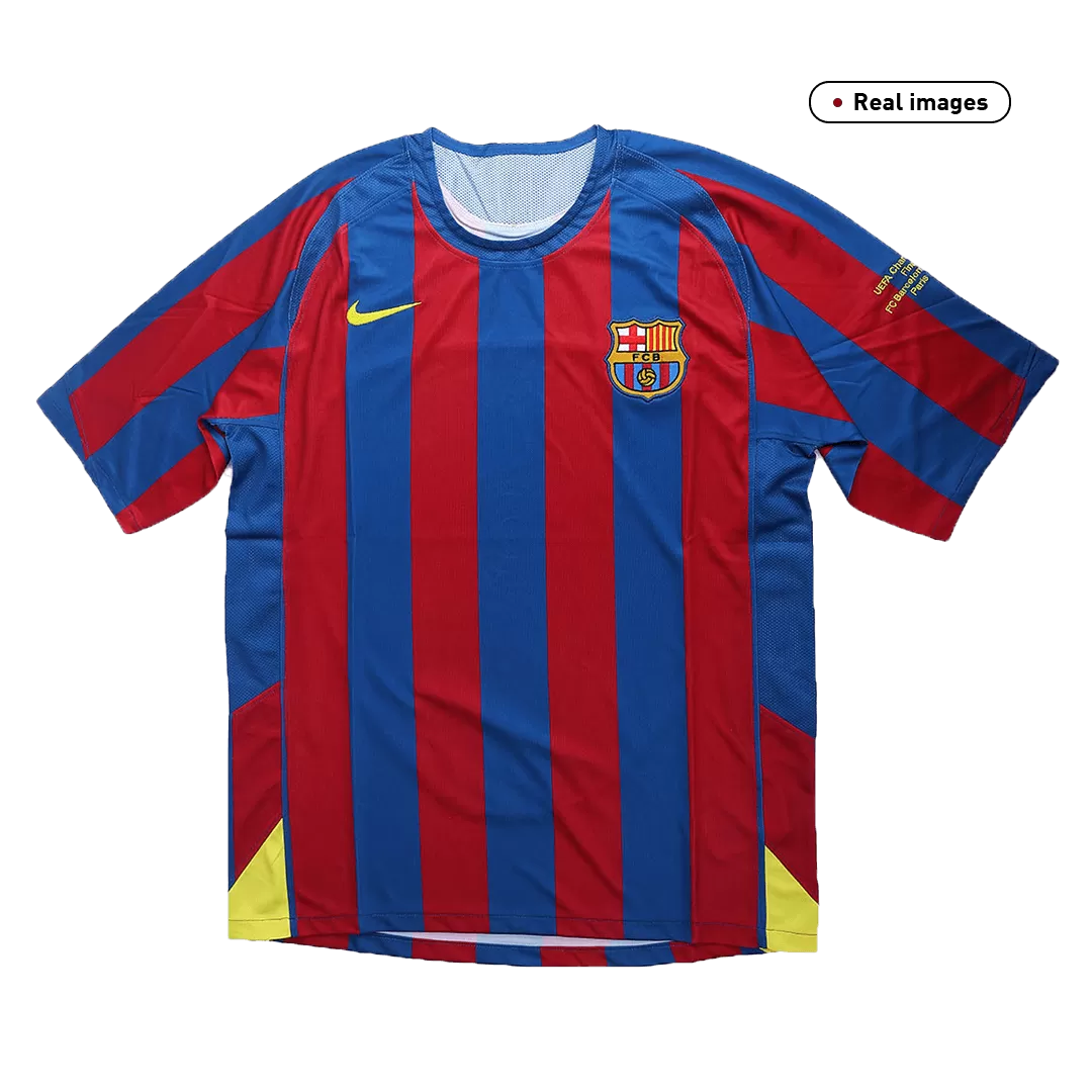 Vintage Soccer Jersey Barcelona Home 2005/06 - UCL Final - Image 2