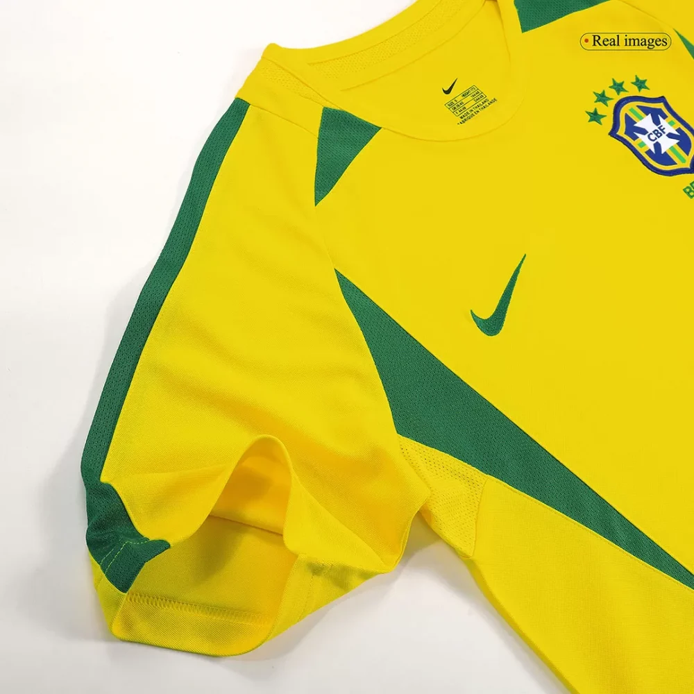 Vintage Soccer Jersey Brazil Home 2002/03 - Image 5