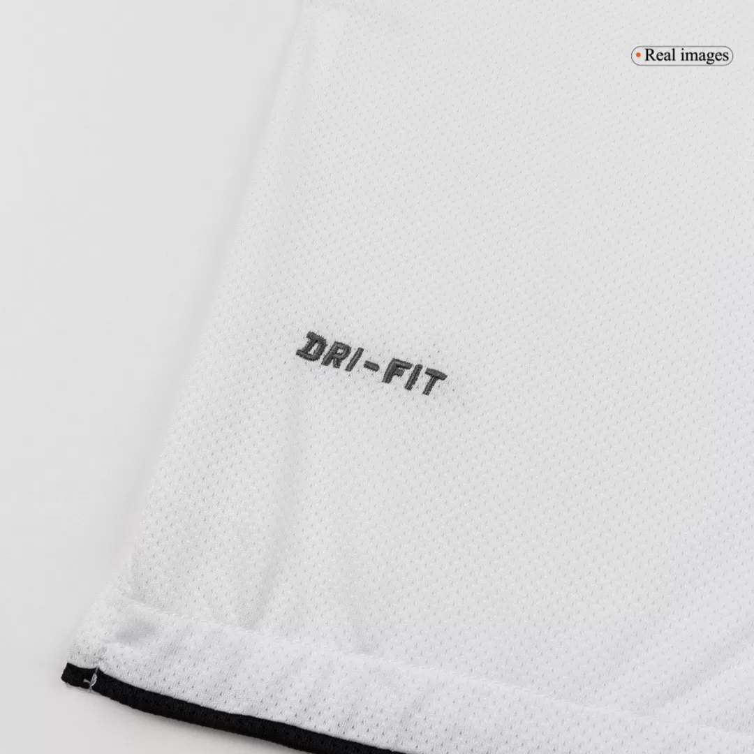 Retro Soccer Jersey Manchester United Away 2010/11 - Image 10