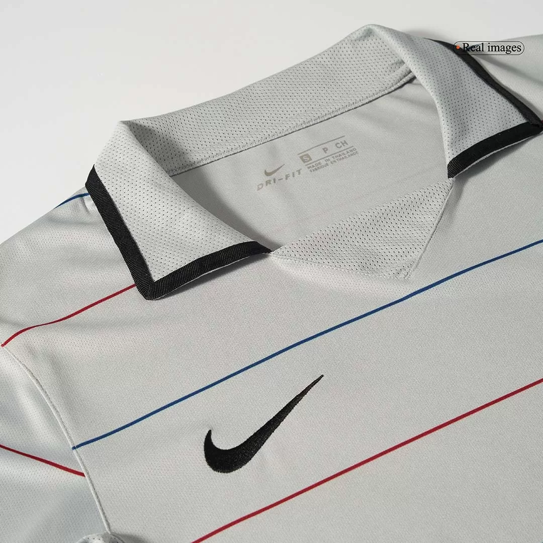 Vintage Soccer Jersey Barcelona Away 2003/04 - Image 4