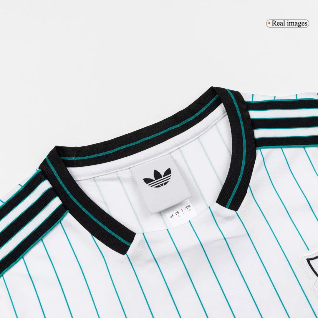 Liverpool Icon Soccer Jersey 2025/26 - Image 5
