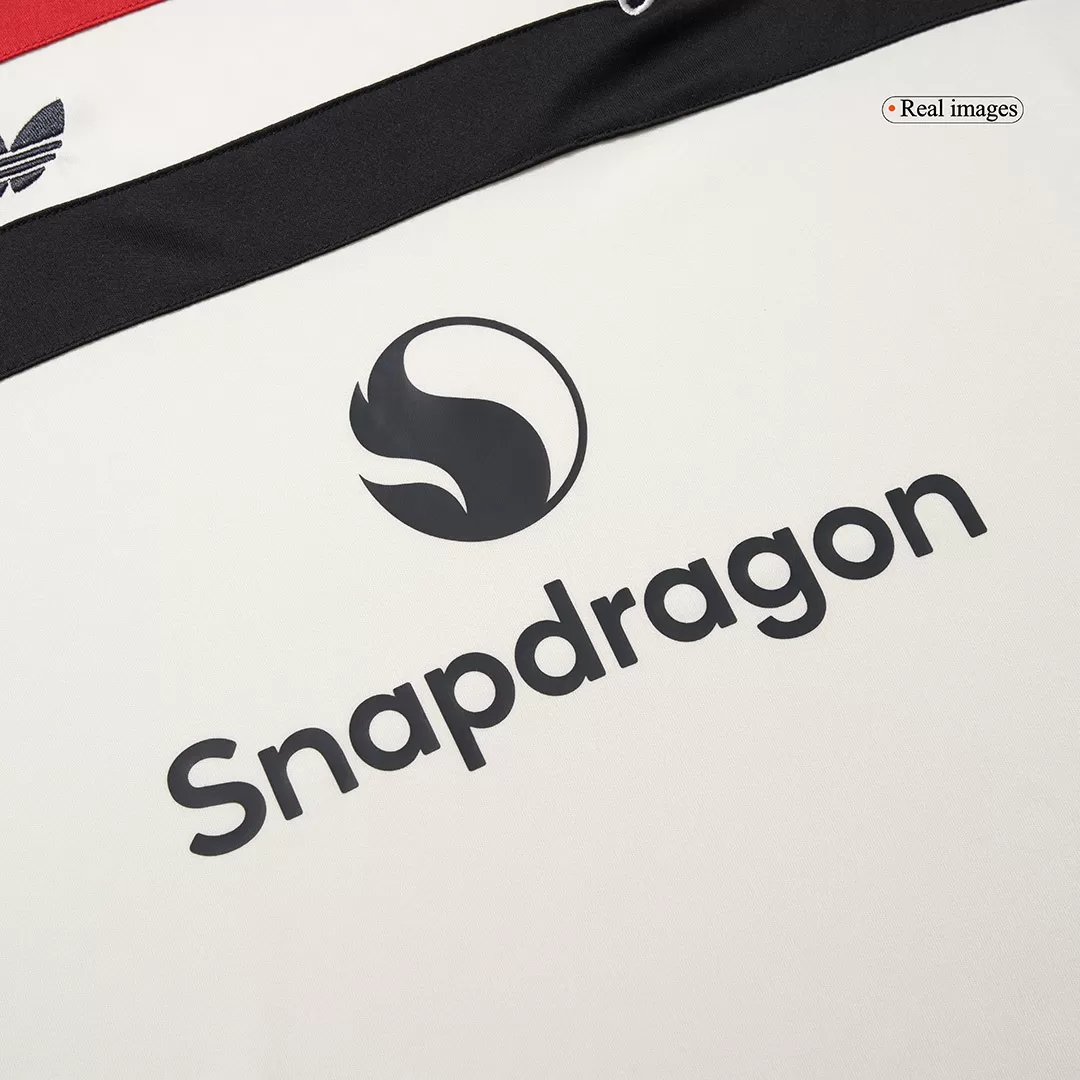 Women's Manchester United Third Away Jersey - Image 10