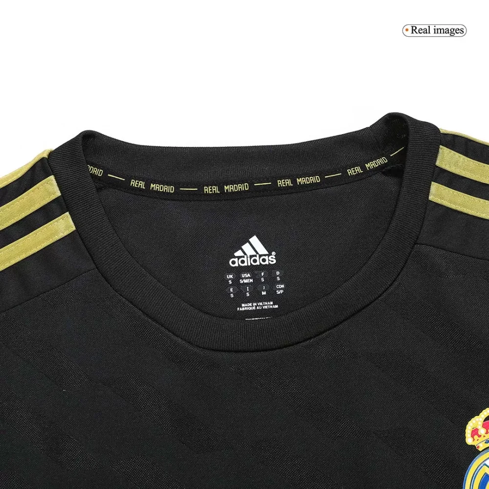 Vintage Soccer Jersey Real Madrid Away 2011/12 - Image 4