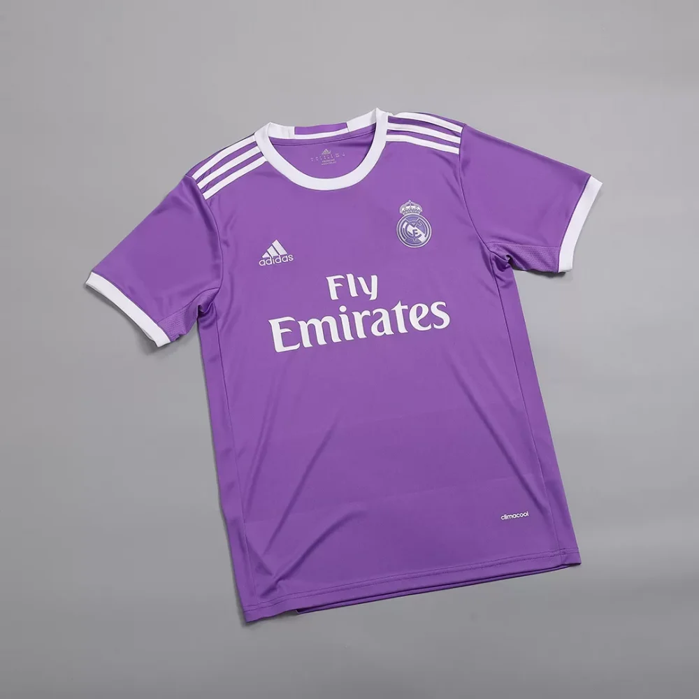 Vintage Soccer Jersey Real Madrid Away 2016/17 - Image 11