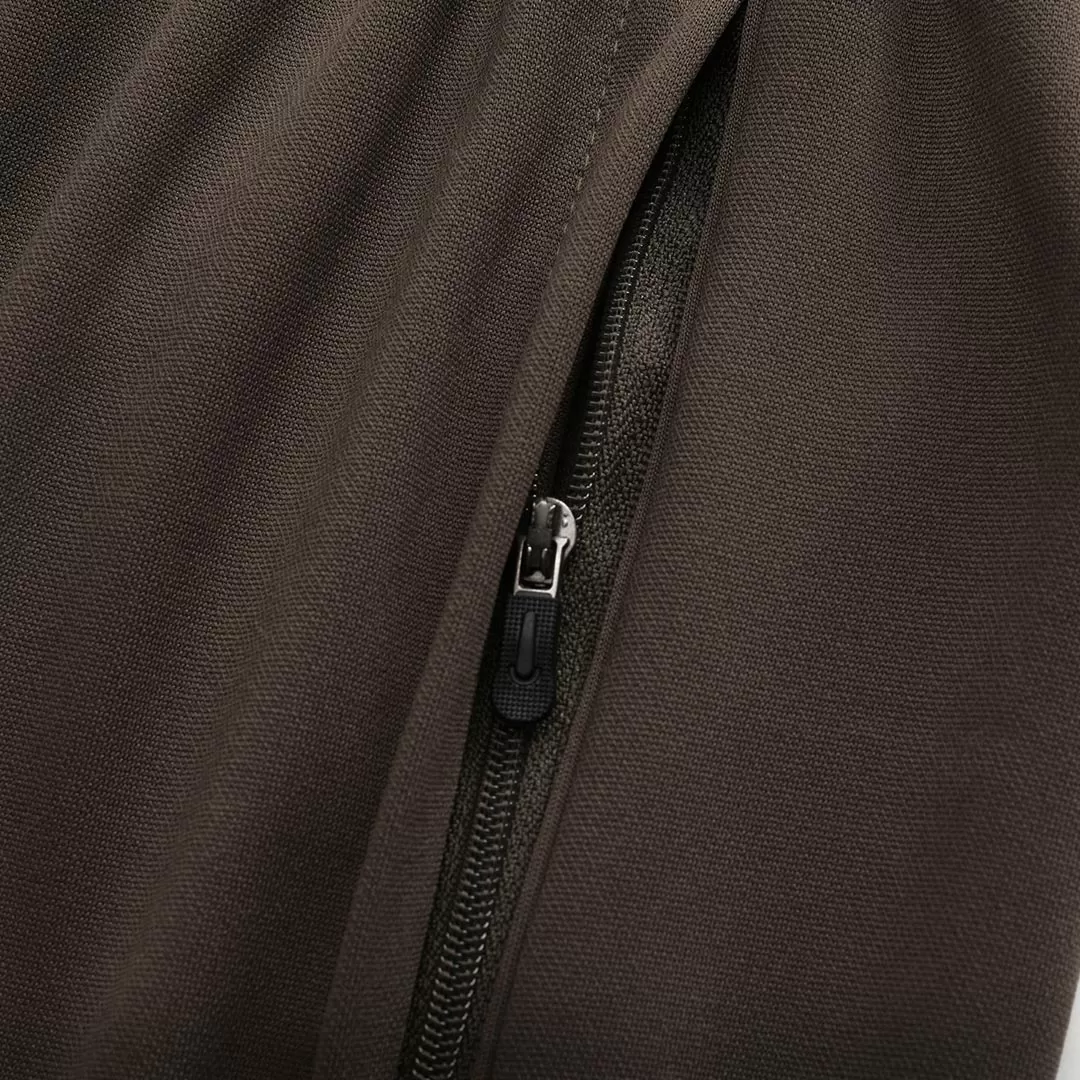 Real Madrid 1/4 Zip Tracksuit 2025/26 Green - Image 25