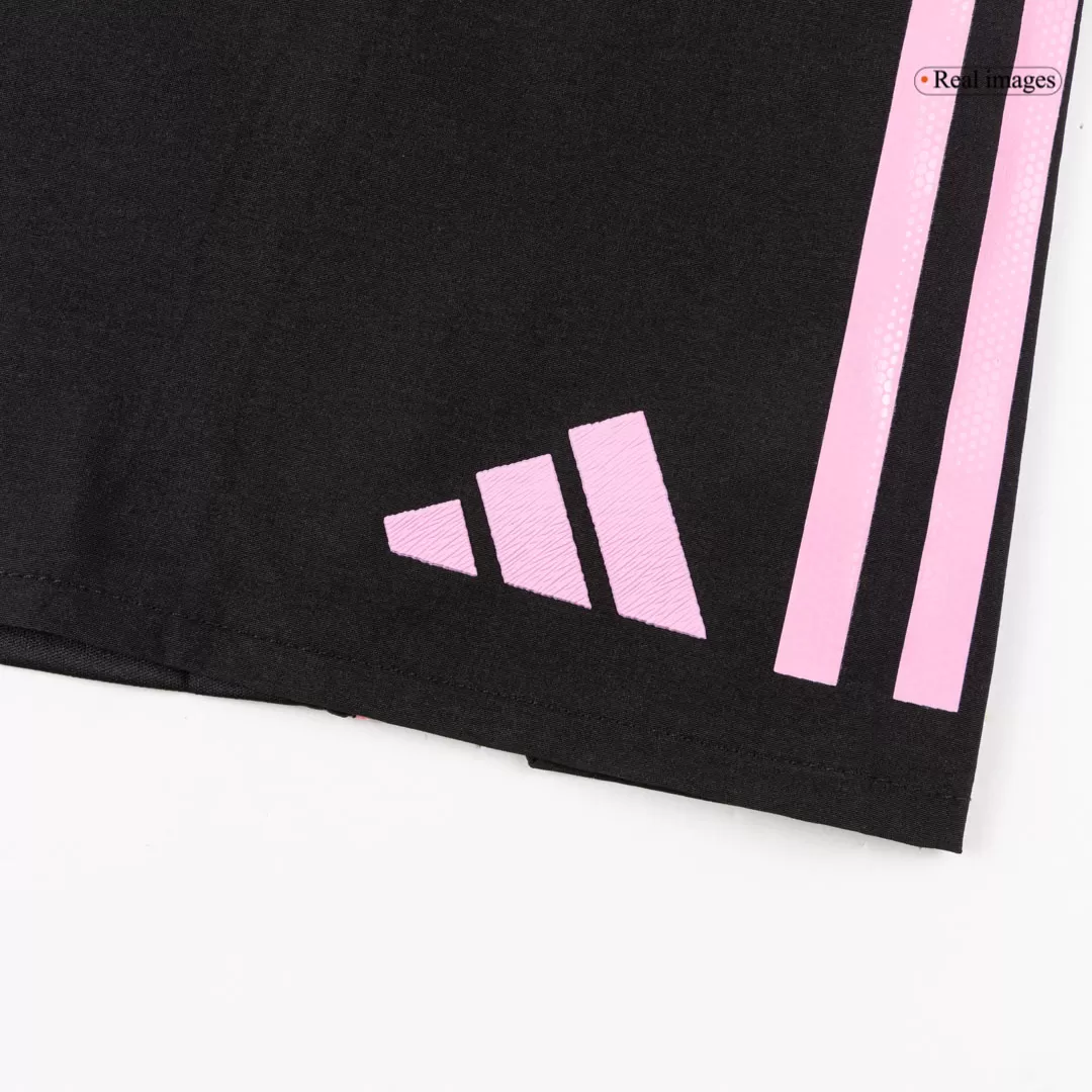 Juventus Home Authentic Soccer Shorts 2025/26 - Image 4