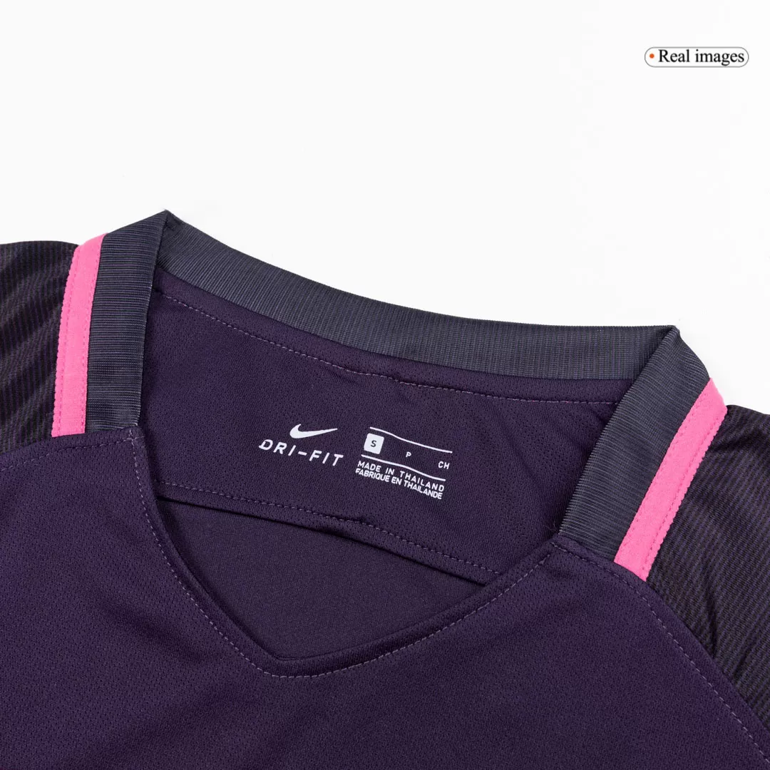 Retro Soccer Jersey Barcelona Away 2016/17 - Image 4