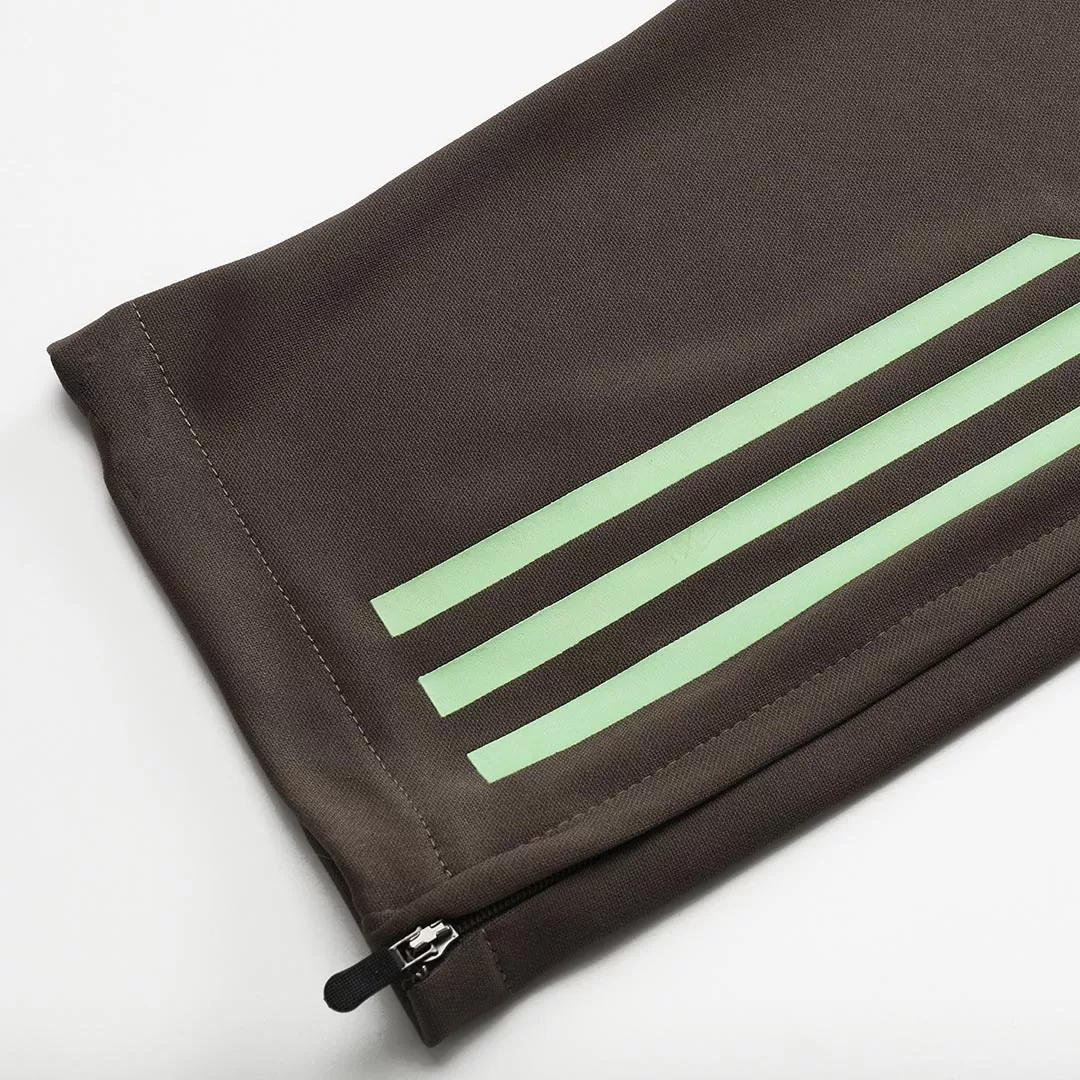 Real Madrid 1/4 Zip Tracksuit 2025/26 Kids Green - Image 21