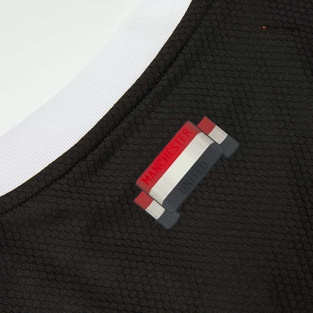 Manchester United Third Away Goalkeeper Soccer Jersey Black - Image 14