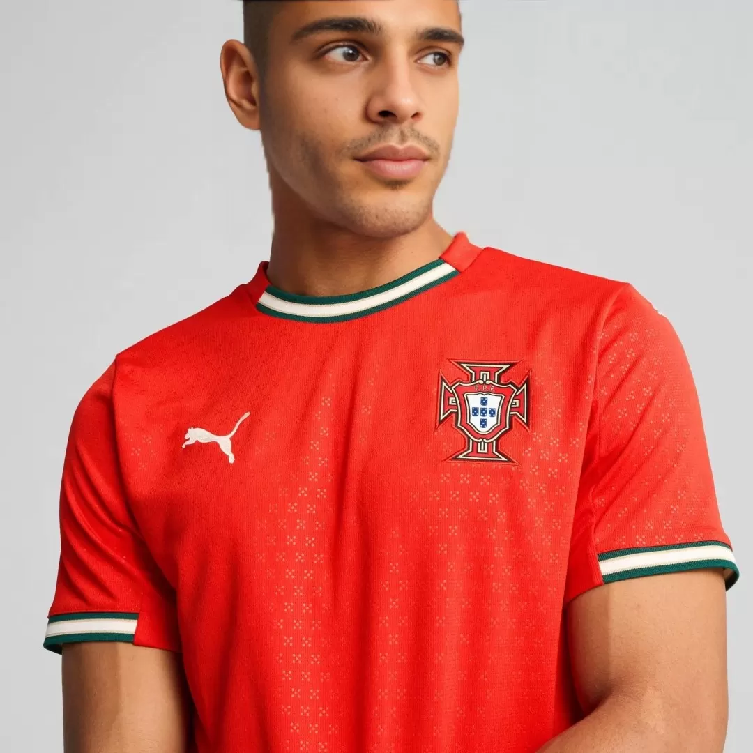 Portugal Home Soccer Jersey 2025 - Image 3