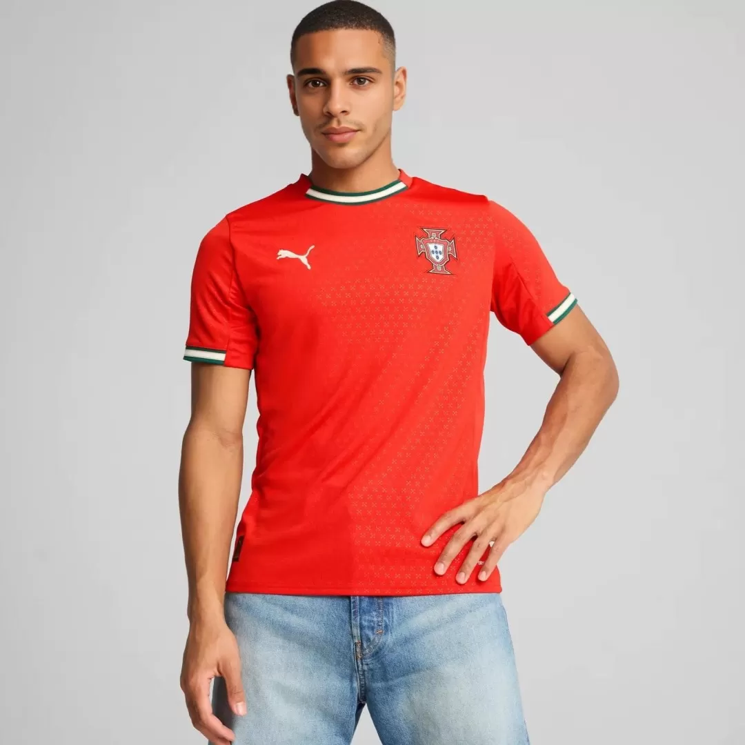 Portugal Home Soccer Jersey 2025 - Image 4