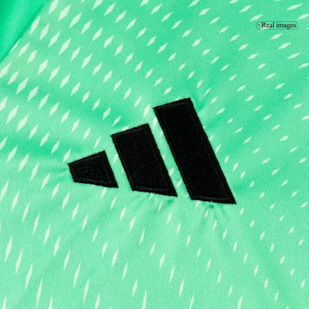 Bayern Munich Goalkeeper Soccer Jersey 2025/26 Green - Image 7