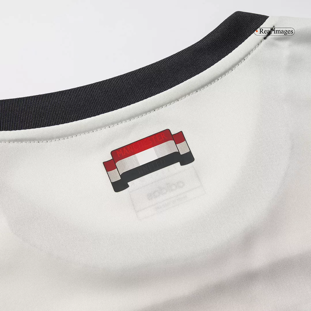 Women's Manchester United Third Away Jersey - Image 13