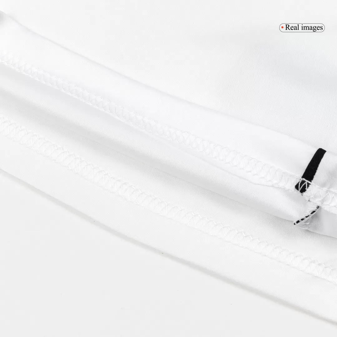 Manchester United Home Soccer Shorts 2025/26 - Image 5