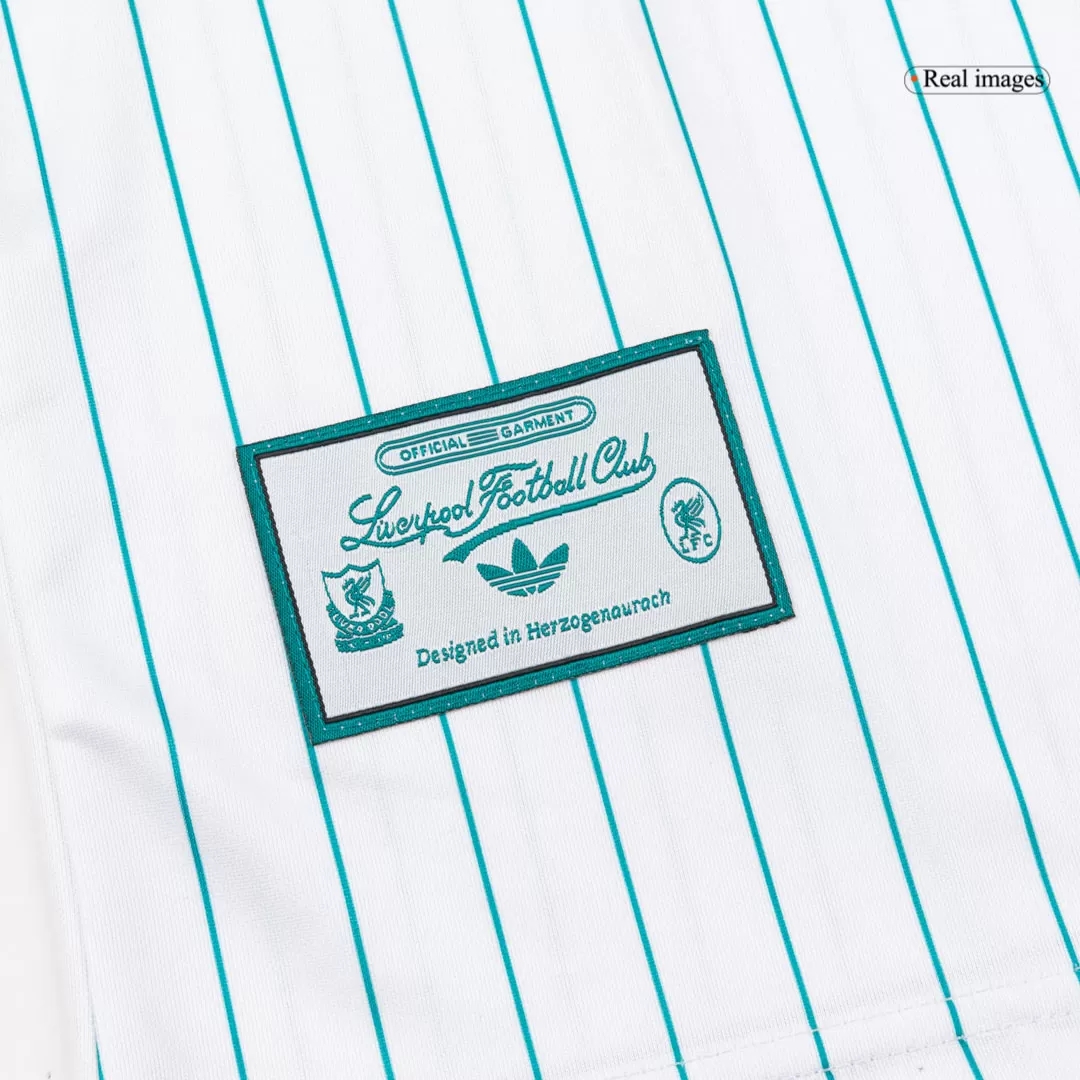 Liverpool Icon Soccer Jersey 2025/26 - Image 9
