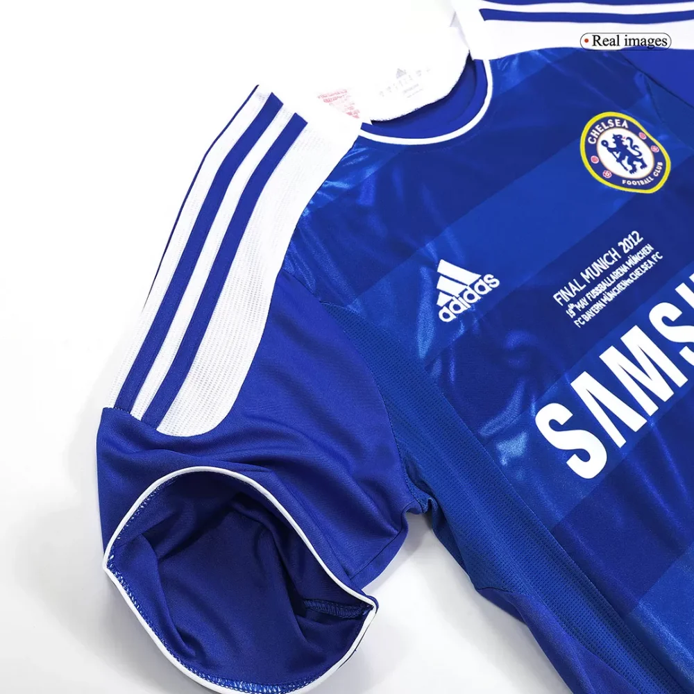 Vintage Soccer Jersey Chelsea Home 2011/12 - Image 5