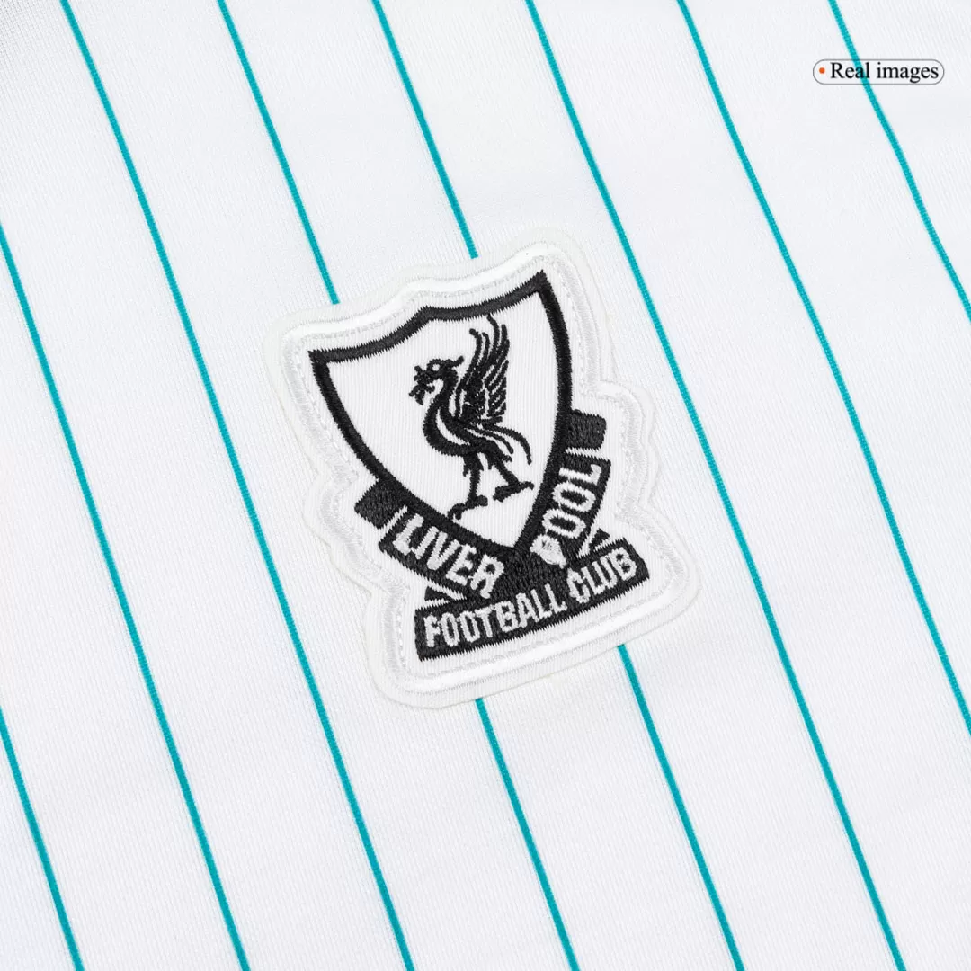 Liverpool Icon Soccer Jersey 2025/26 - Image 6