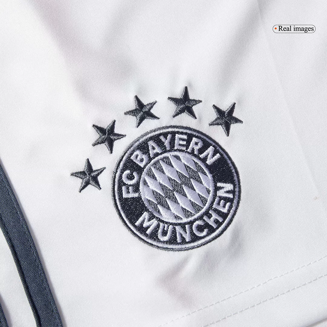 Bayern Munich Away Soccer Shorts 2025/26 - Image 8