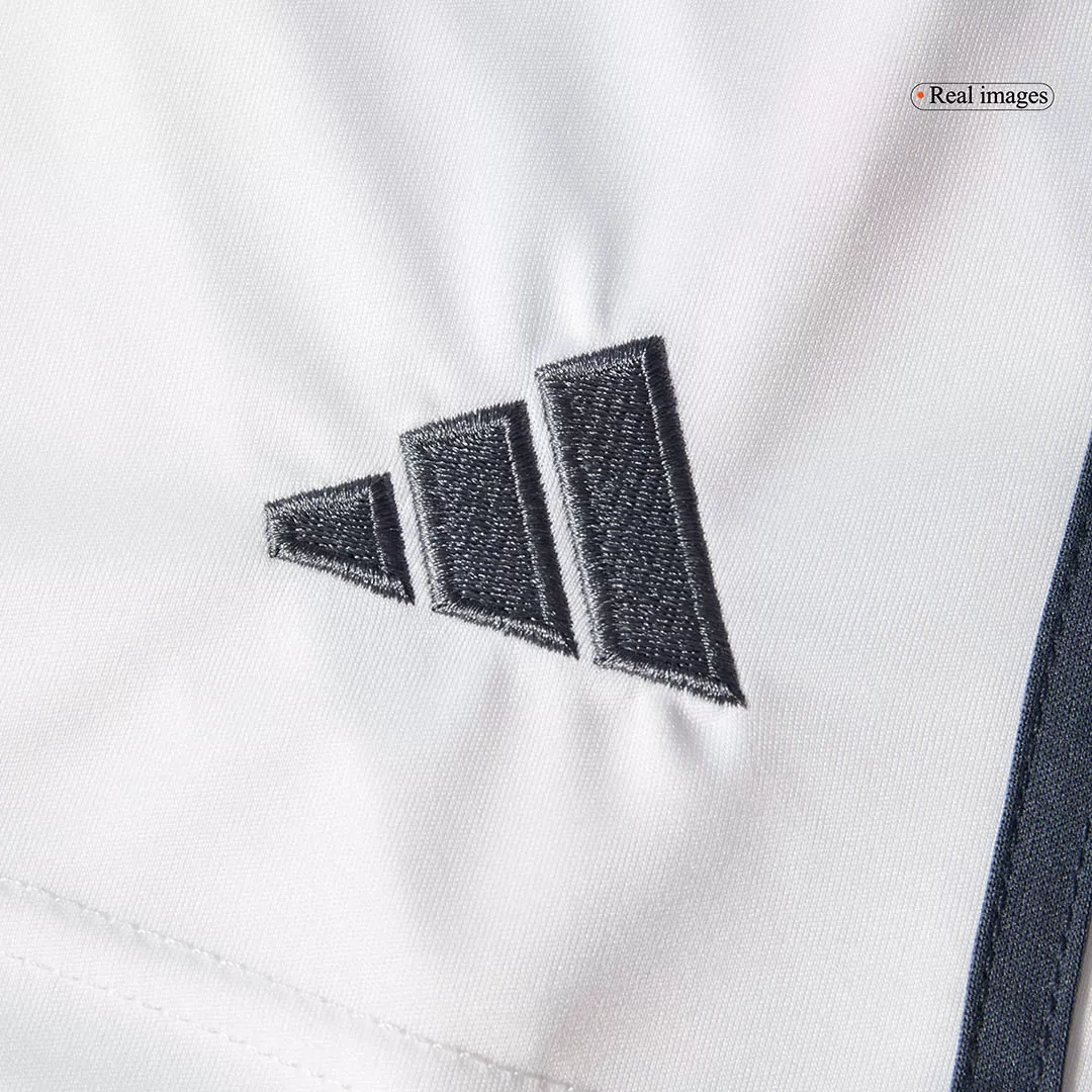 Bayern Munich Away Soccer Shorts 2025/26 - Image 7