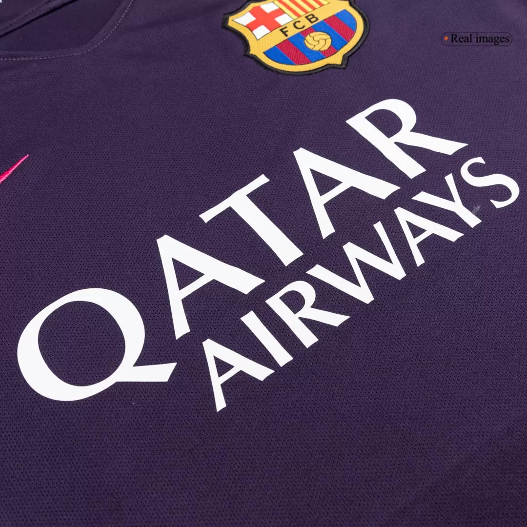 Retro Soccer Jersey Barcelona Away 2016/17 - Image 7