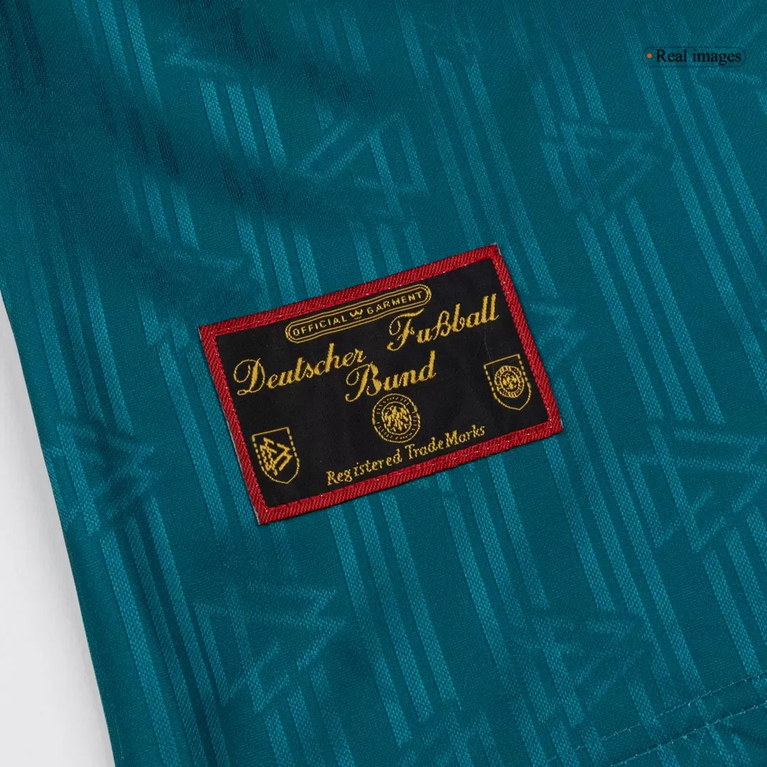 Retro Soccer Jersey Germany Away 1996/97 - Image 9